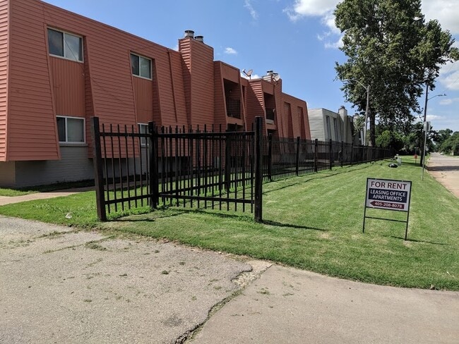 Building Photo - Residence @ Penn Grand Apartments