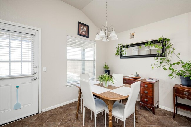 Building Photo - 2408 Elara Dr