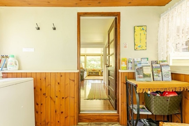 Building Photo - 560 Riceville Rd