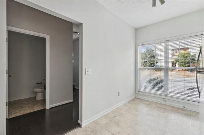 Building Photo - 179 Pearl Chambers Dr