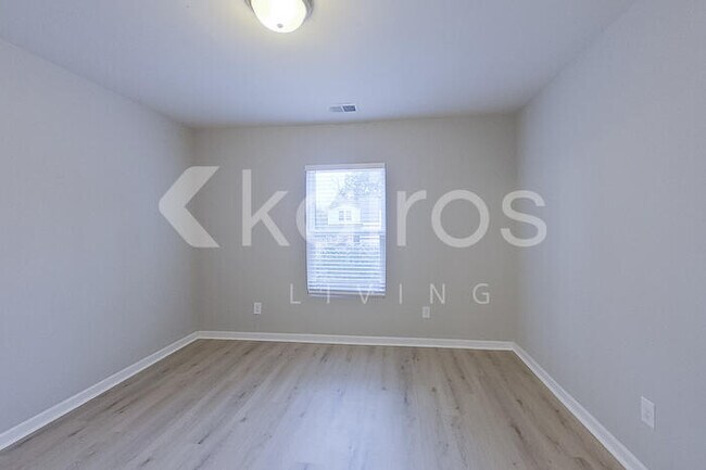 Building Photo - 5029 Old Magnolia Ln