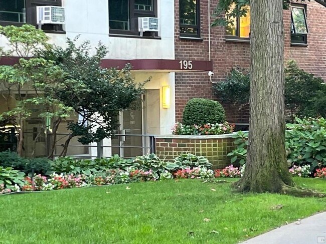 Building Photo - 1 bedroom in Brooklyn NY 11201