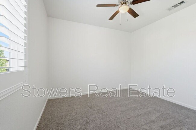 Building Photo - 651 N Andalusia Way