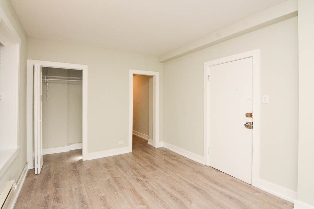 Building Photo - 1314 N Dearborn St