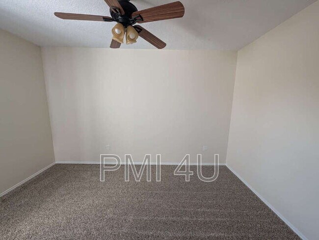 Building Photo - 6101 Eagle Eye Dr NW