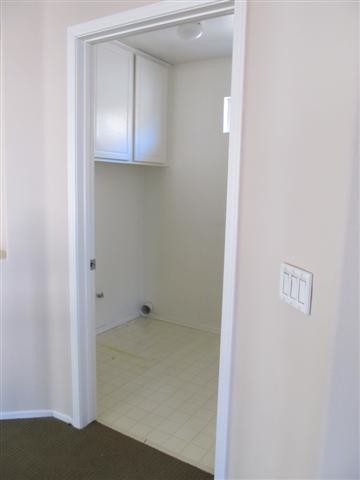 Building Photo - 24508 Sunshine Dr