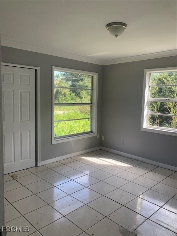 Building Photo - 650 Creuset Ave S