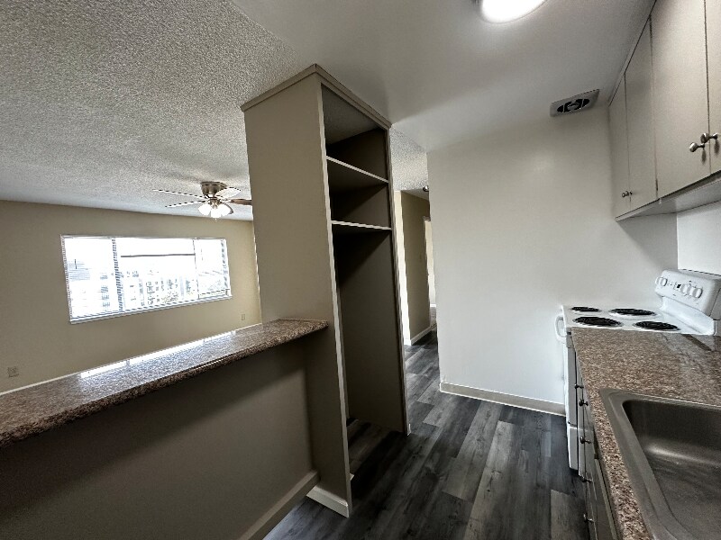 Building Photo - 200 Fairmount Ave