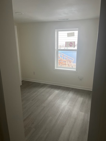 Building Photo - 728 Rodey Ave