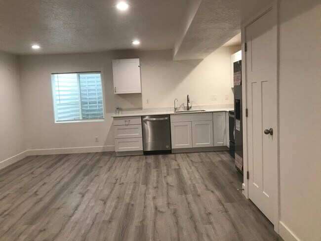 Building Photo - 4590 E Golden Autumn Vw