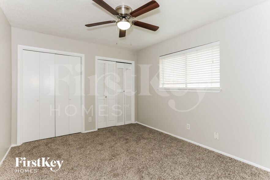 Building Photo - 612 Coolwood Ln