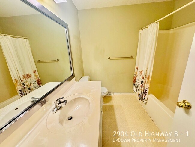 Building Photo - 2904 Old Hwy 8