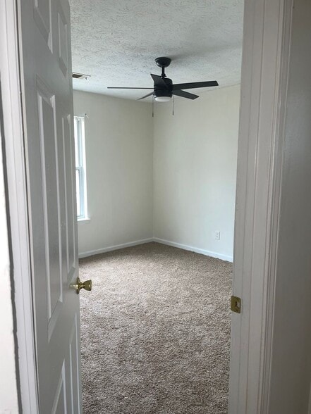 Building Photo - 8140 Sterling Lakes Ct