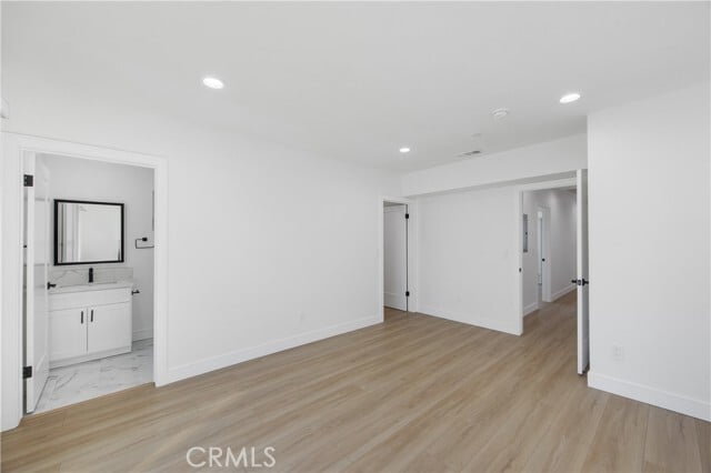 Building Photo - 14422 Tiara St