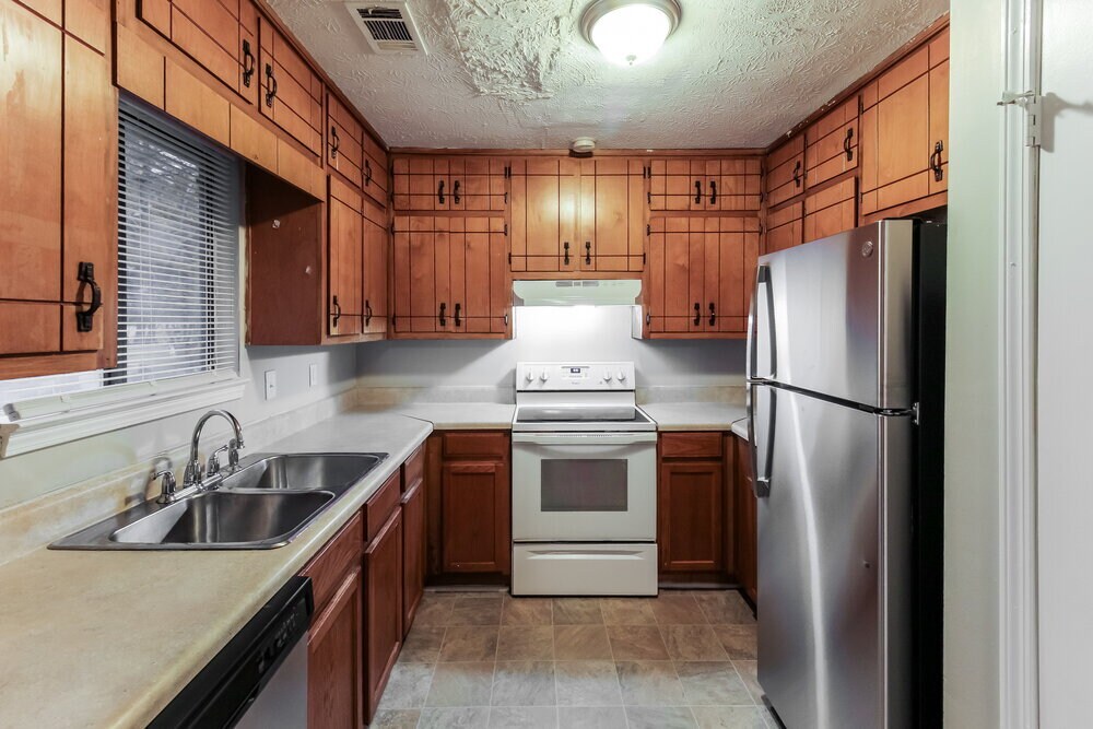 Building Photo - 5913 Clate Ct