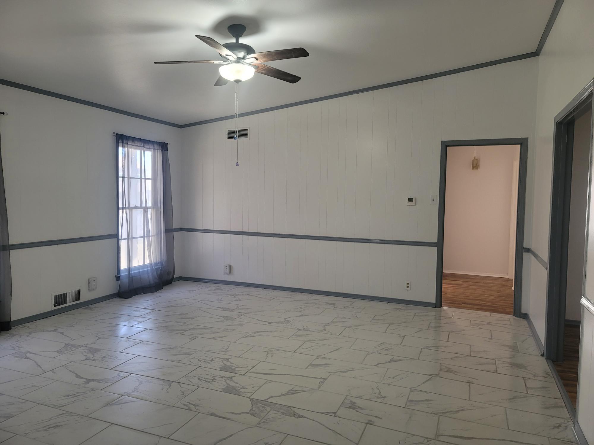 Building Photo - 7945 Habersham Ln