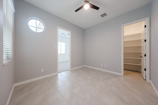 Building Photo - 31674 N 123rd Ave