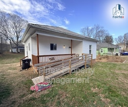 Building Photo - 1725 Turner St