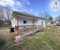 Building Photo - 1725 Turner St