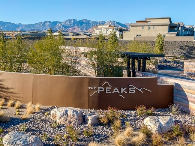 Building Photo - 4792 Outlook Peak St