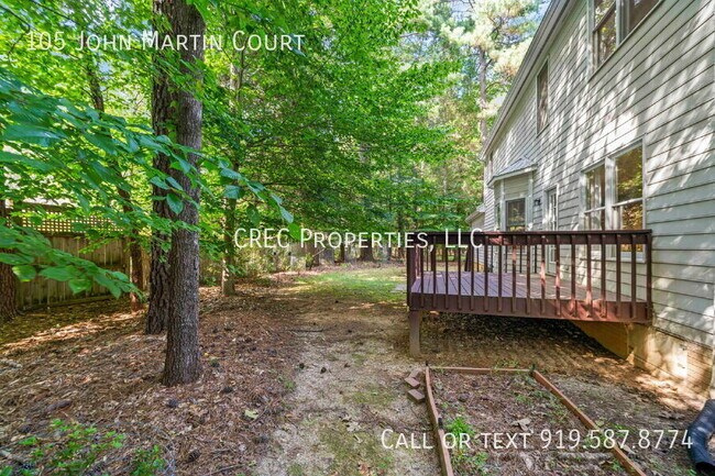 Building Photo - 105 John Martin Ct