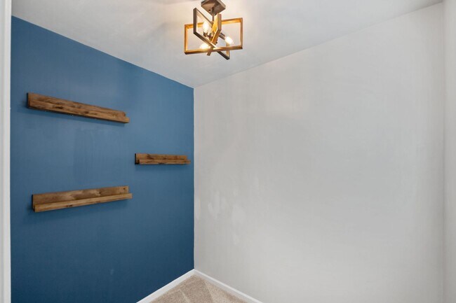 Building Photo - Beautiful, Gorgeous, New Contruction, 5 Bedroom, Garage, Bonus Room, Office, Pet Friendly!