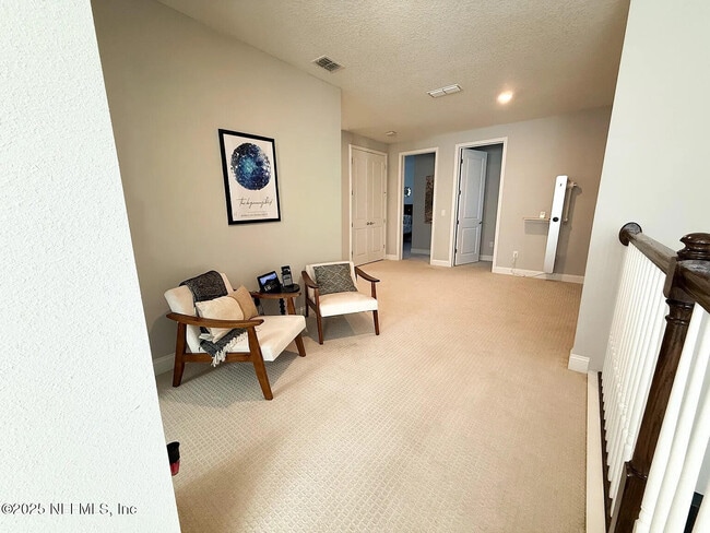 Building Photo - 2866 Montilla Dr