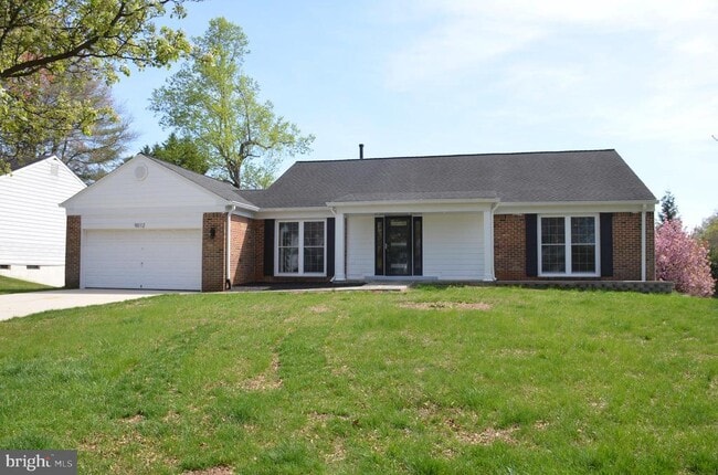 Building Photo - 9012 Paddock Ln