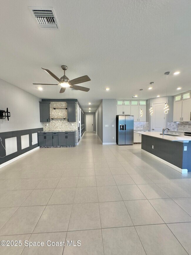 Building Photo - 687 Veridian Cir NW