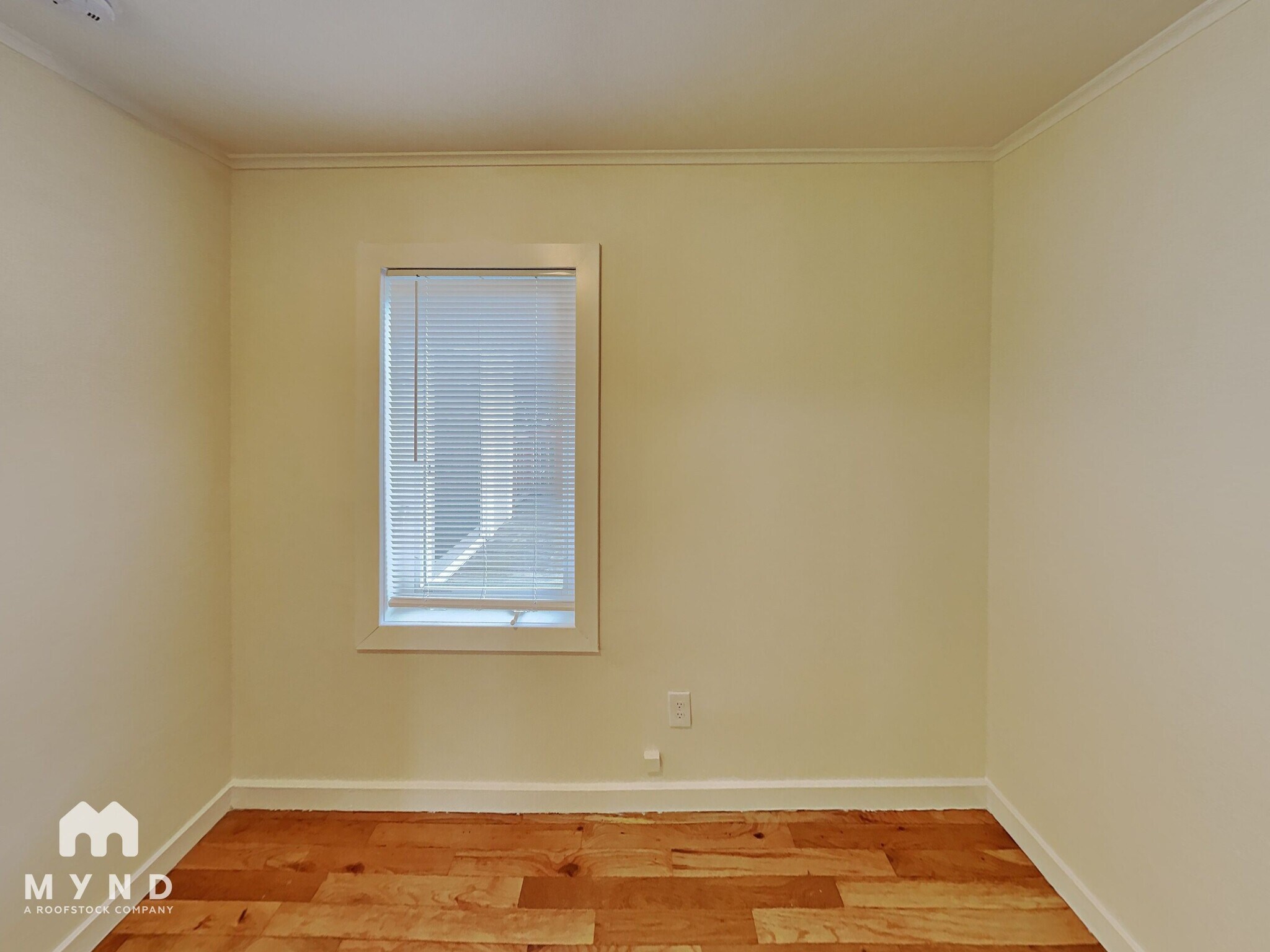 Building Photo - 2118 Roosevelt Ave