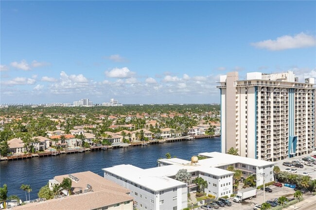 Building Photo - 2401 S Ocean Dr