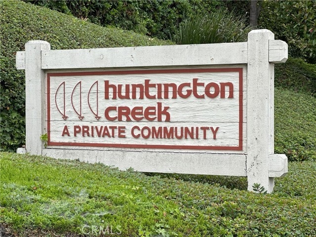 Building Photo - 18598 Creek