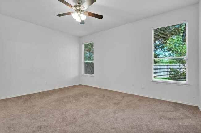 Building Photo - 26803 Sparrow Ridge