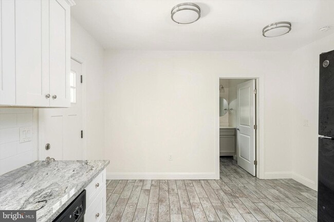 Building Photo - 1253 Yardville Allentown Rd