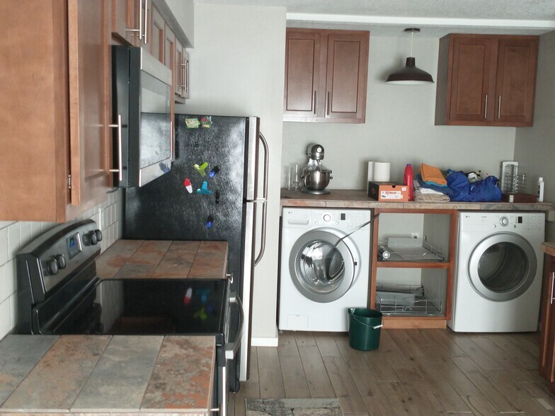 Building Photo - 808 Roosevelt St