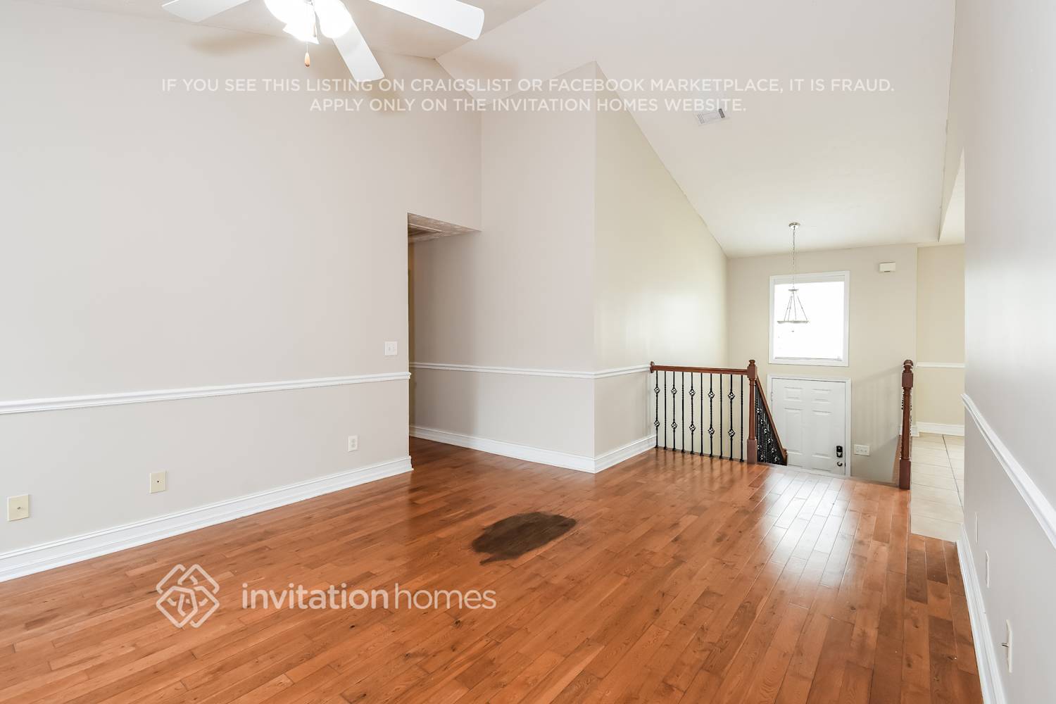 Building Photo - 3329 Silver Ridge Dr