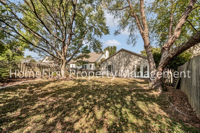 Building Photo - 1201 Red Stone Dr