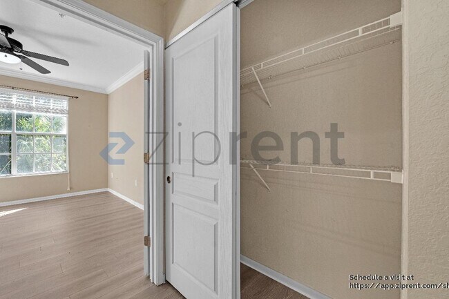 Building Photo - 5125 Palm Springs Blvd