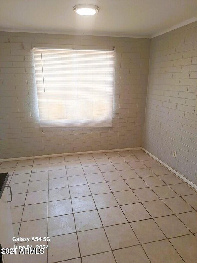 Building Photo - 2401 N Amarillo St