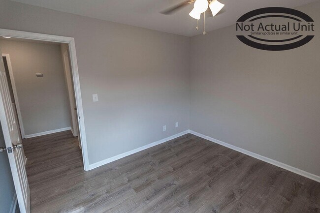 Building Photo - 1521 Typhoon Ct