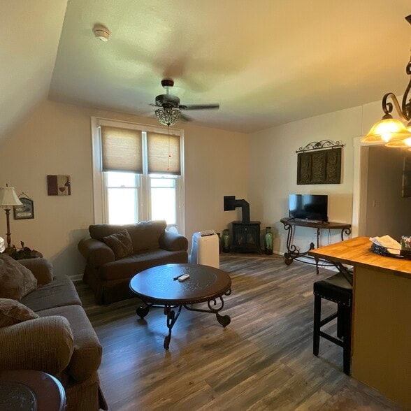Livingroom area - 155 Townsend St