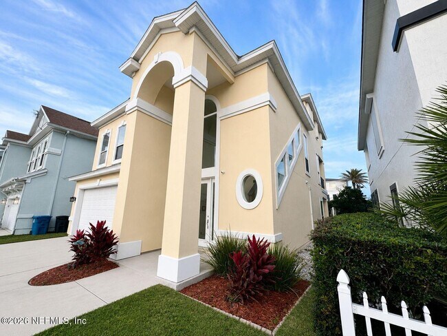 Building Photo - 692 Sand Isles Cir