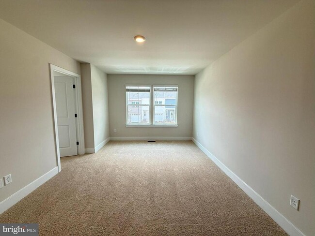 Building Photo - 117 Nootka Wy