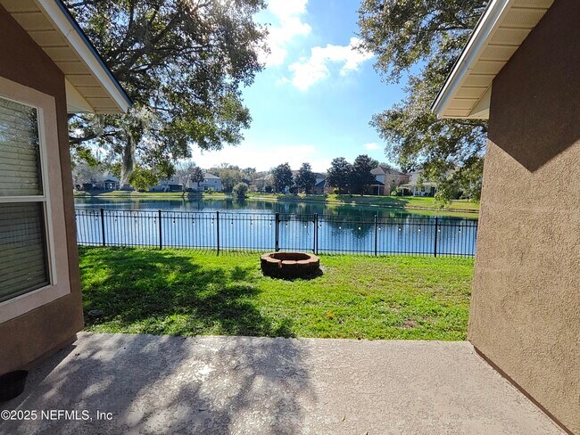 Building Photo - 1505 Majestic View Ln