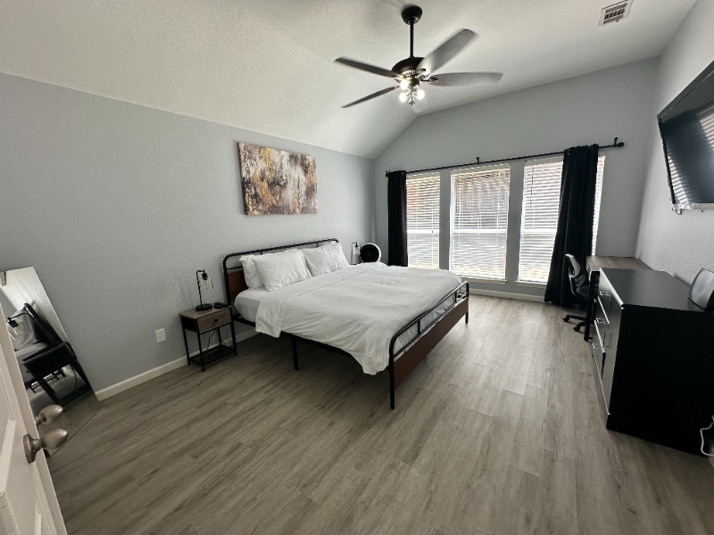 Building Photo - 2506 Spring Hill Ln