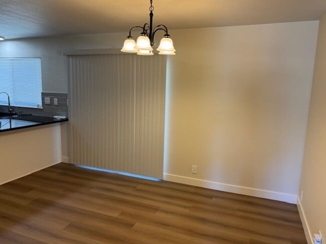 Building Photo - Home for Rent in Citrus Heights, CA