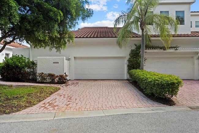 Building Photo - 2254 Harbour Ct Dr