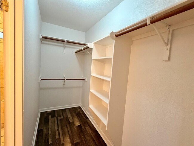 Building Photo - 2202 Corbin Way