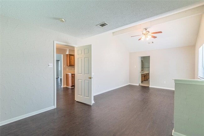 Building Photo - 6722 Loch Bruceray Dr