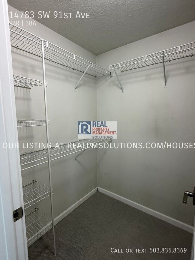 Building Photo - 14783 SW 91st Ave